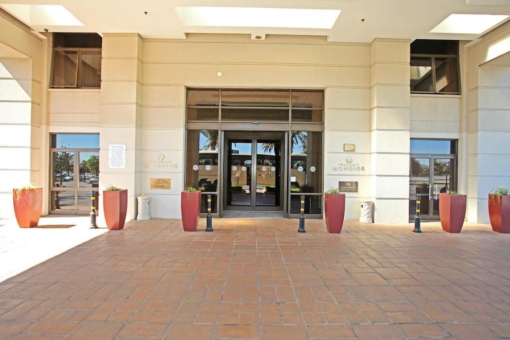 Mondior At Emperors Palace Kempton Park Exteriér fotografie