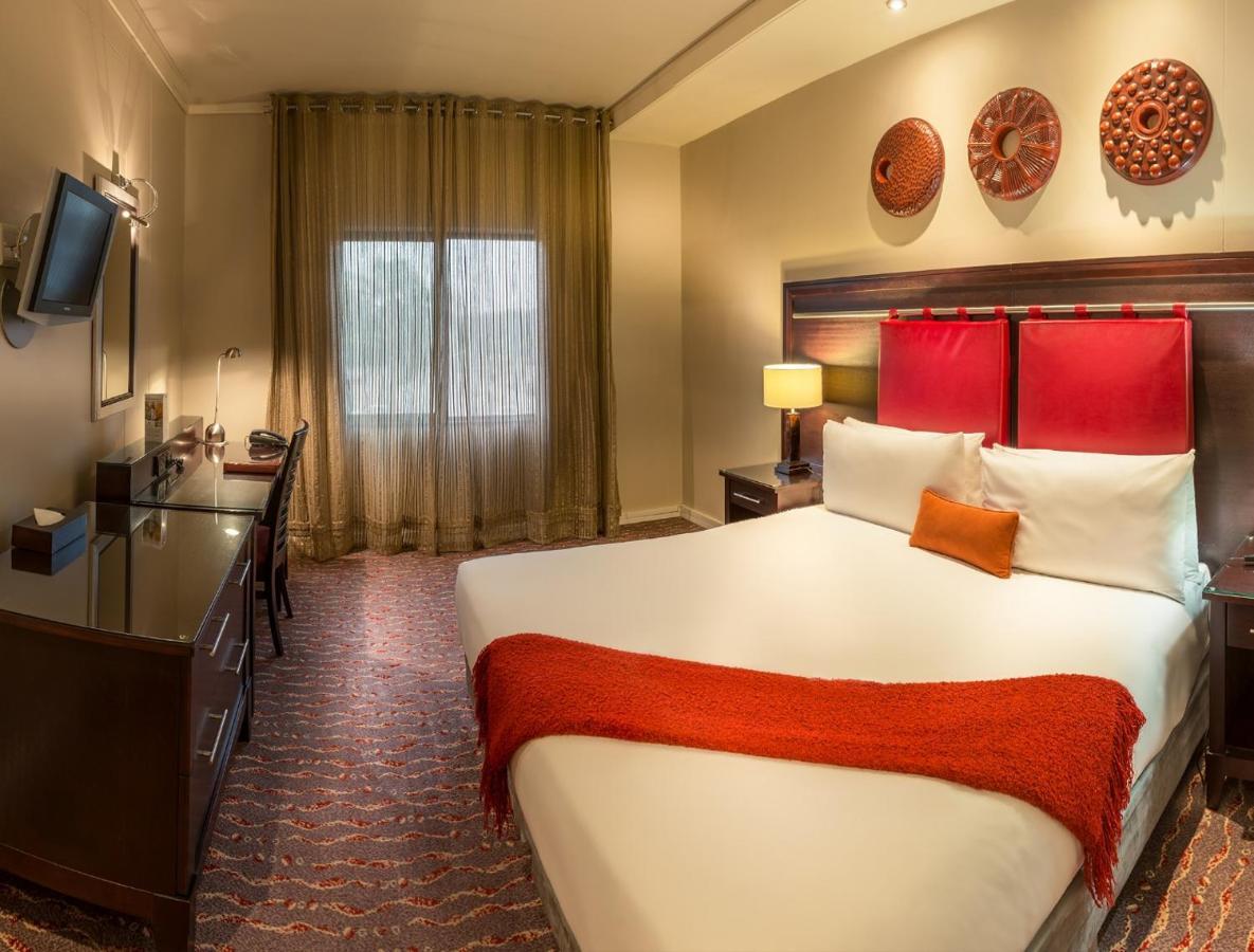 Mondior At Emperors Palace Kempton Park Exteriér fotografie